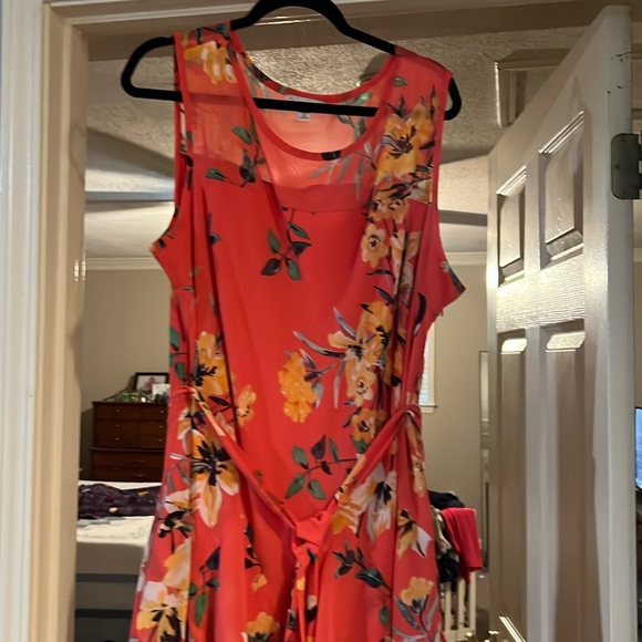 Floral A-Symmetrical Summer Dress - Picture 7 of 10